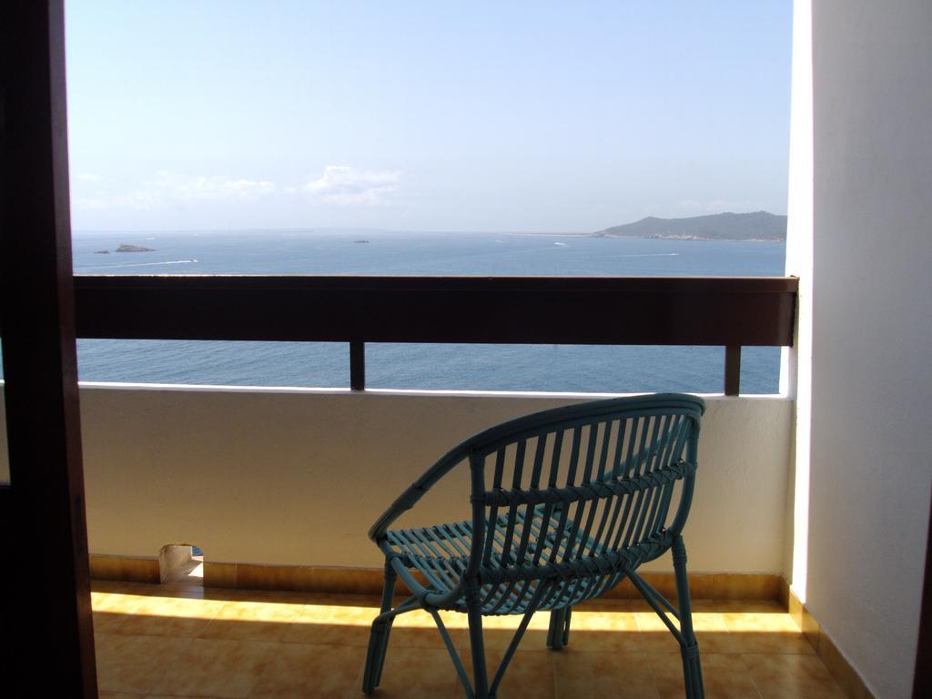 Hostal Marblau Ibiza Exterior photo