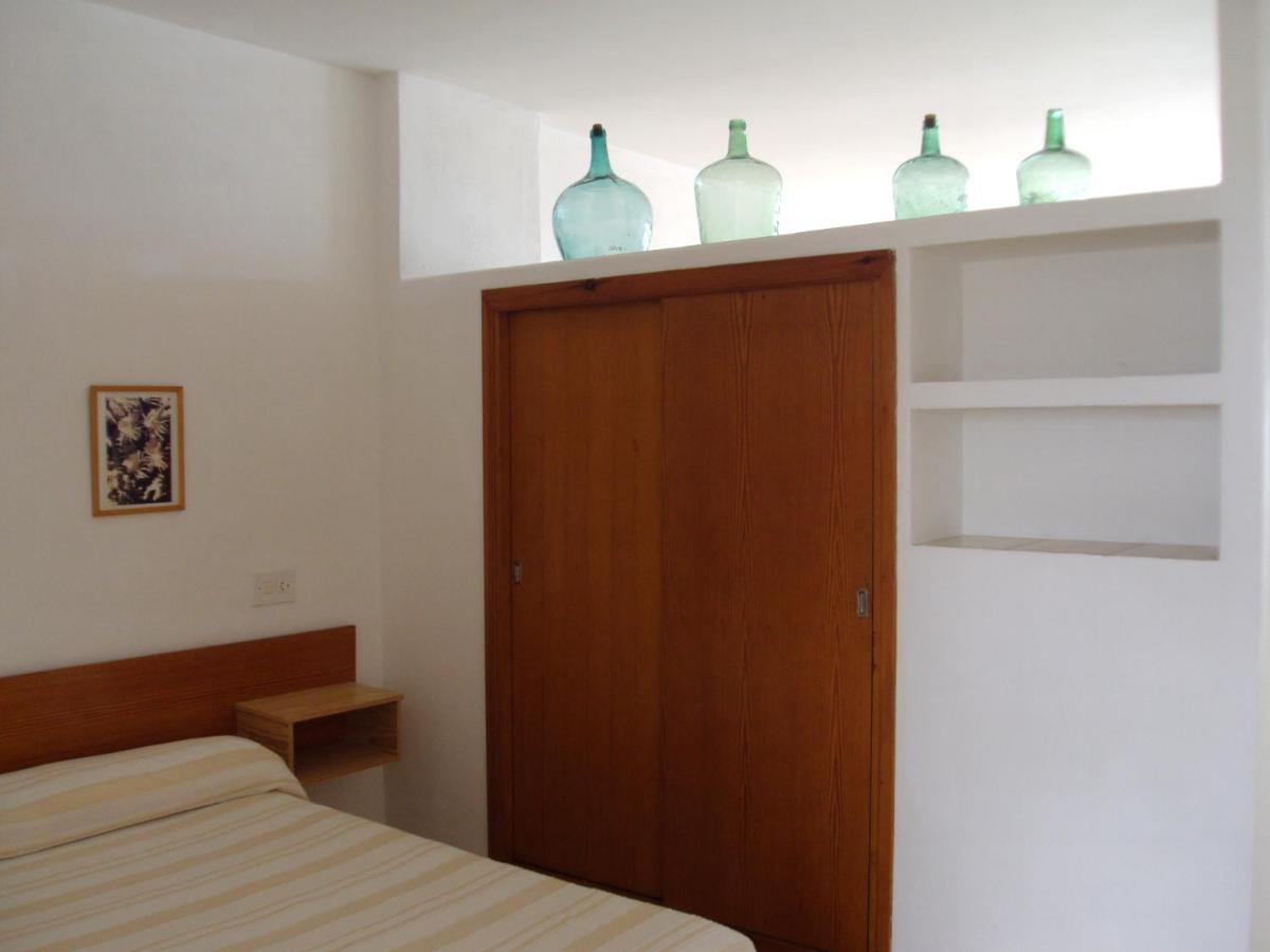 Hostal Marblau Ibiza Room photo